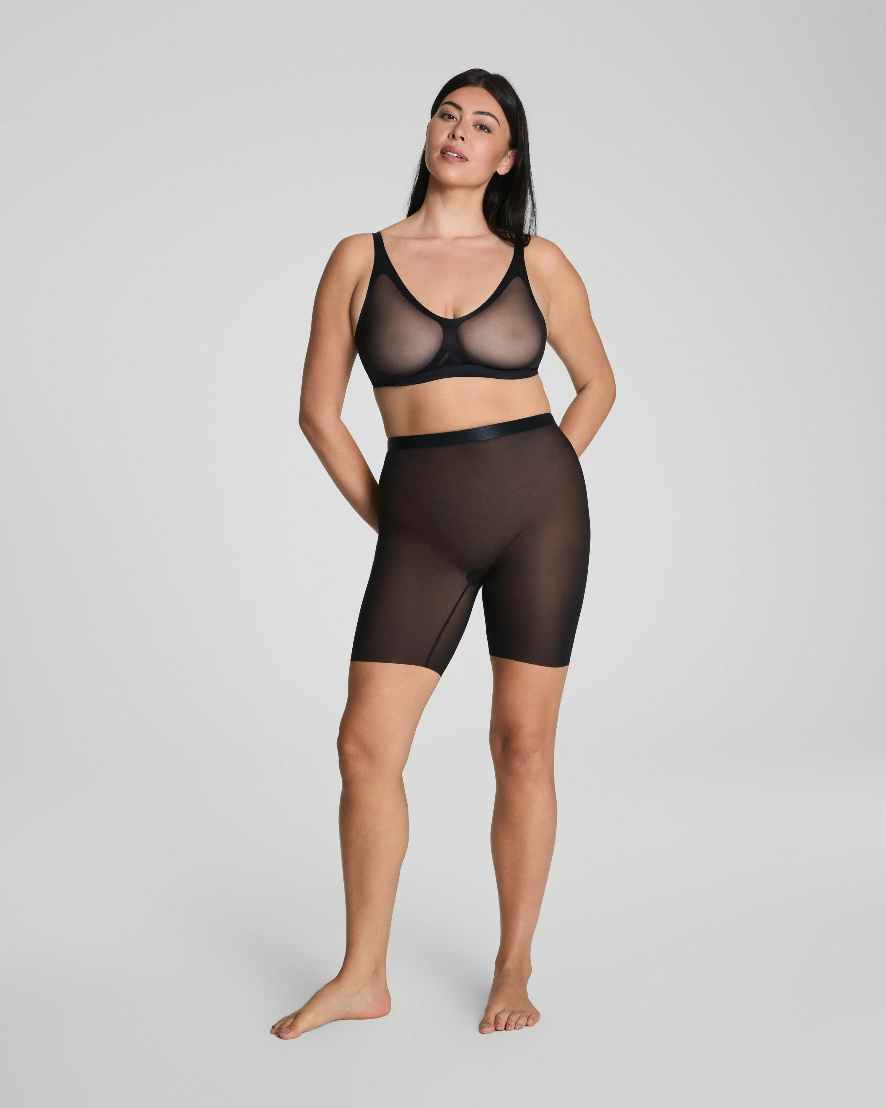 Mid-Thigh Short | Spanx