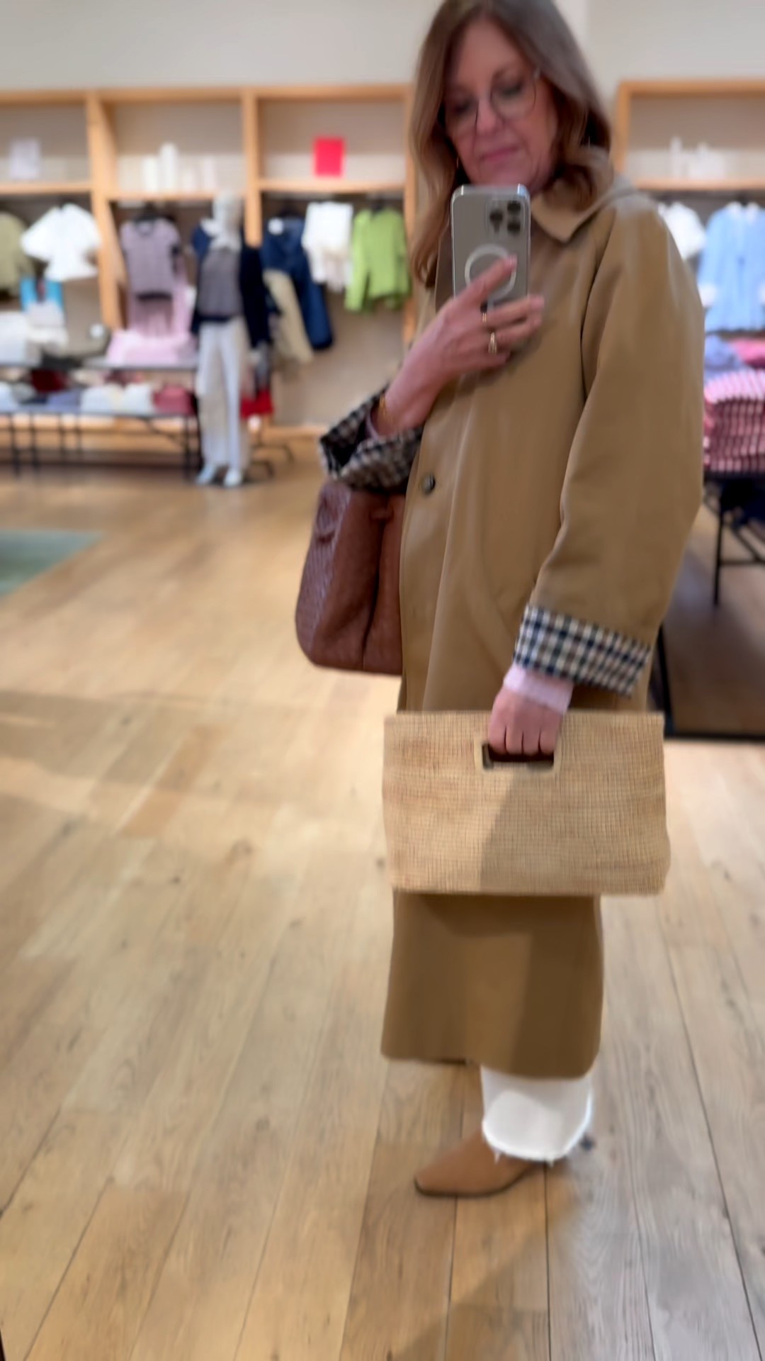 Shopping J.Crew for vacation & spring bags.

Love this one- can wear day to evening. 

@jcrew 

#LTKPetite #LTKOver40 #LTKdayinmylife