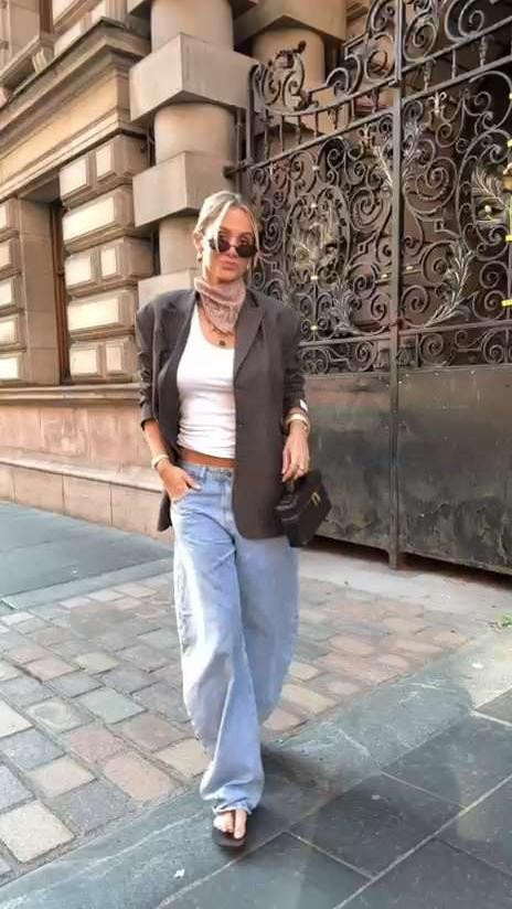 Style tip, summer/autumn, wool blazer, barrel leg jeans, Asos, neck scarf, Bottega Veneta bag, ootd 

 #LTKuk #LTKeurope #LTKstyletip