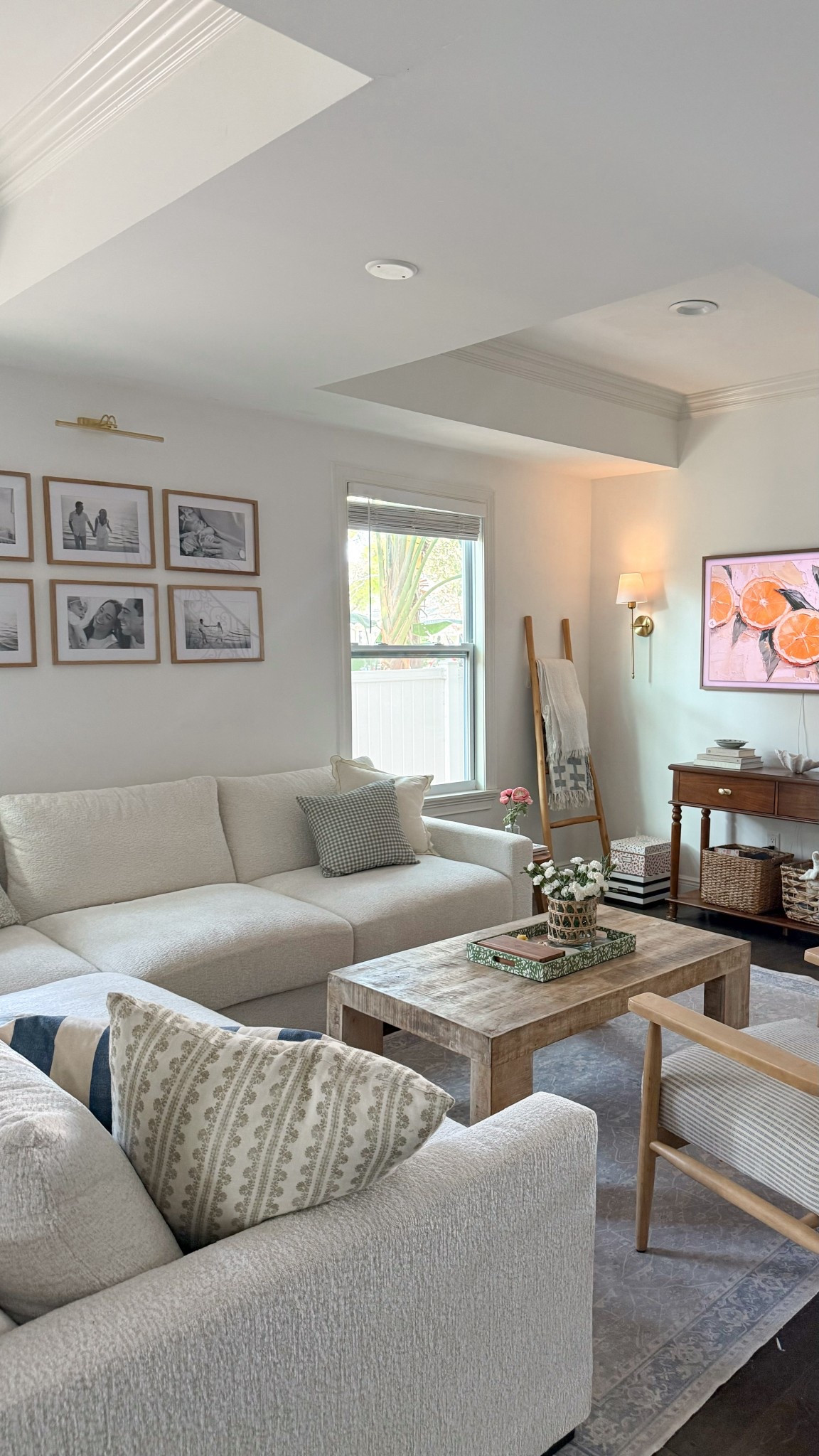 living room details 

#LTKmomlife #LTKHome #LTKdayinmylife