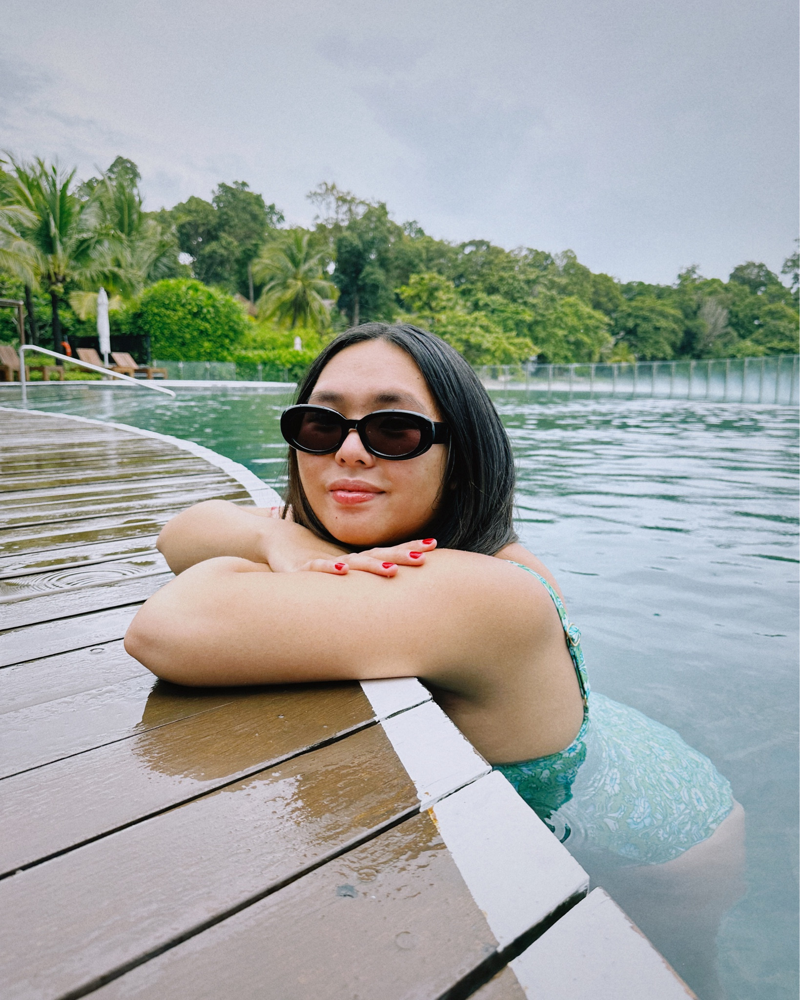 JCrew look in the tropics! #LTKjcrew #JCrew #LTKresort 

#LTKFind