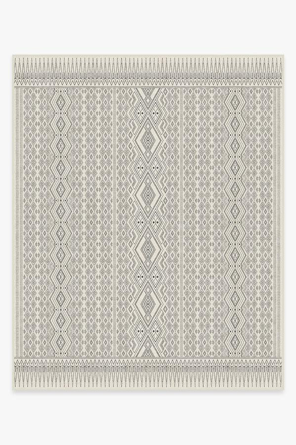 Herdanza Black & White Rug | Ruggable