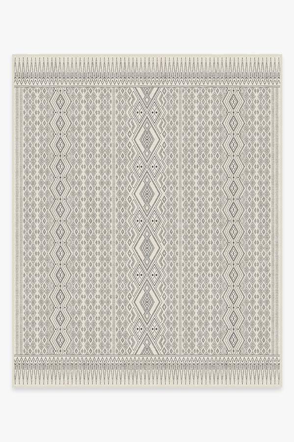 Herdanza Black & White Rug | Ruggable