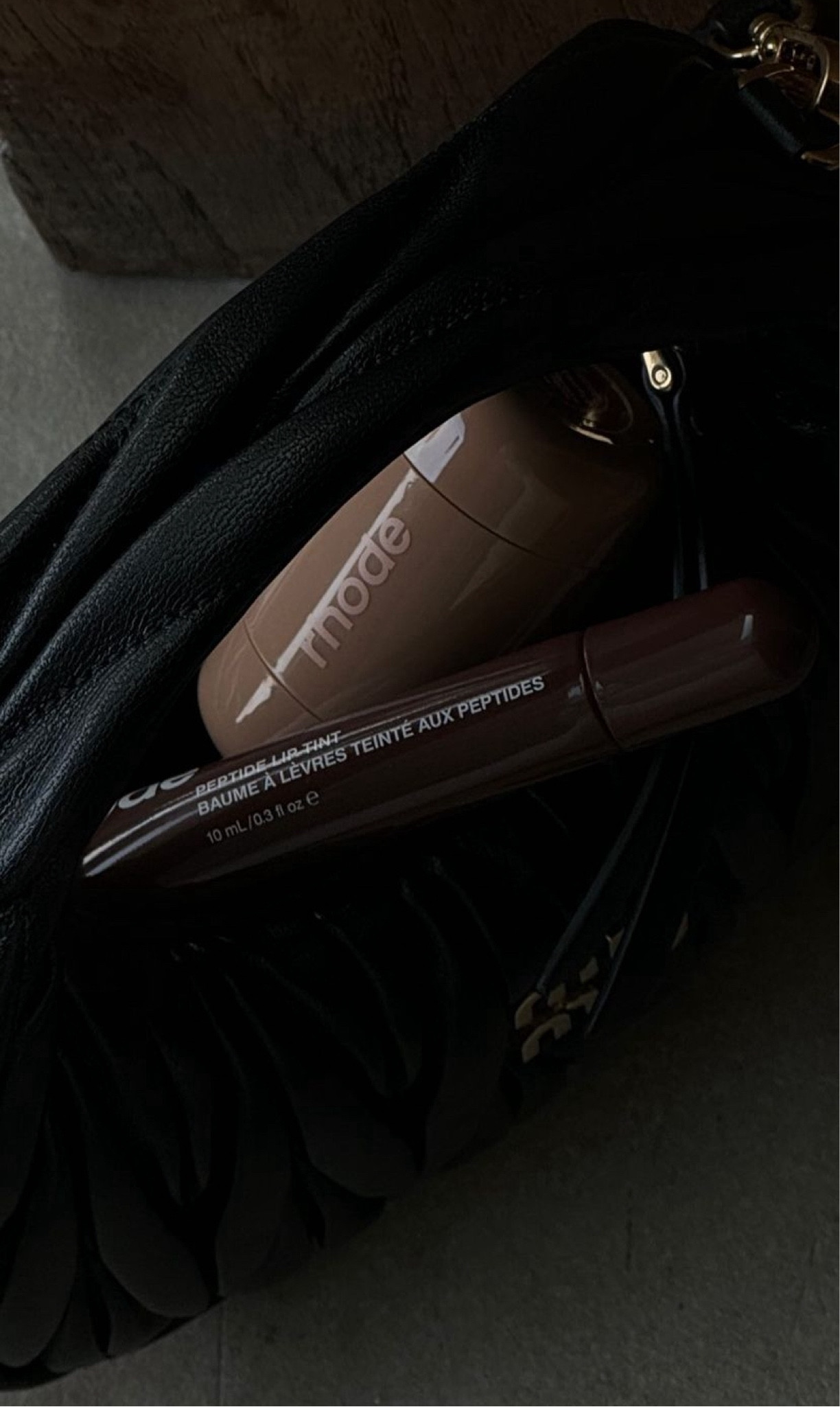 Pocket Blush and Peptide Lip Tint make the best Fall Duos. Hydrating formulas and warm, rich color combos create essential monochromatic looks to wear on crisp fall days and late nights out. Pocket Blush gives cheeks and lips a satiny, diffused flush, while Peptide Lip Tint melts onto lips for sheer-but-buildable color. 

Includes 2 full size products: Pocket Blush in Toasted Teddy and Peptide Lip Tint in Espresso

#rhodebeauty #beauty #makeup #gift #stockingstuffer 

#LTKFindsUnder50 #LTKBeauty #LTKGiftGuide