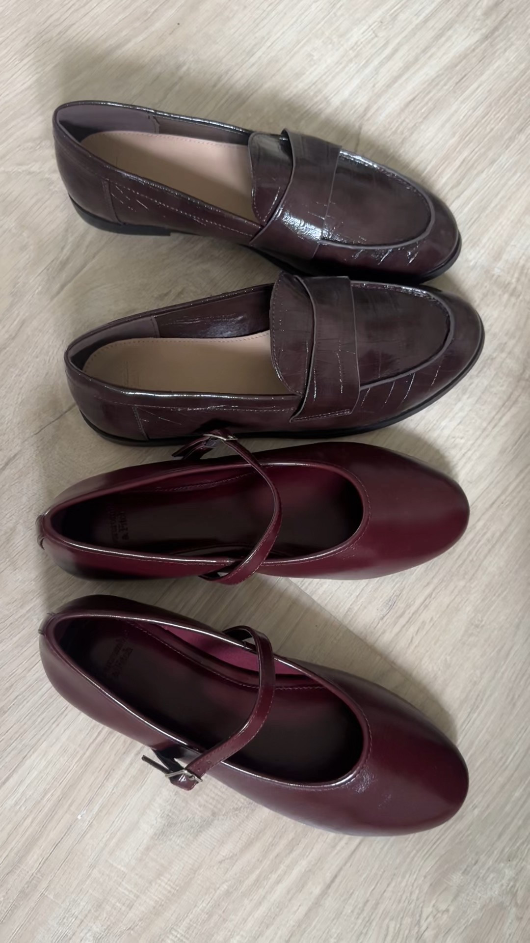 Abercrombie flats and mules. TTS. 

#LTKFindsUnder100