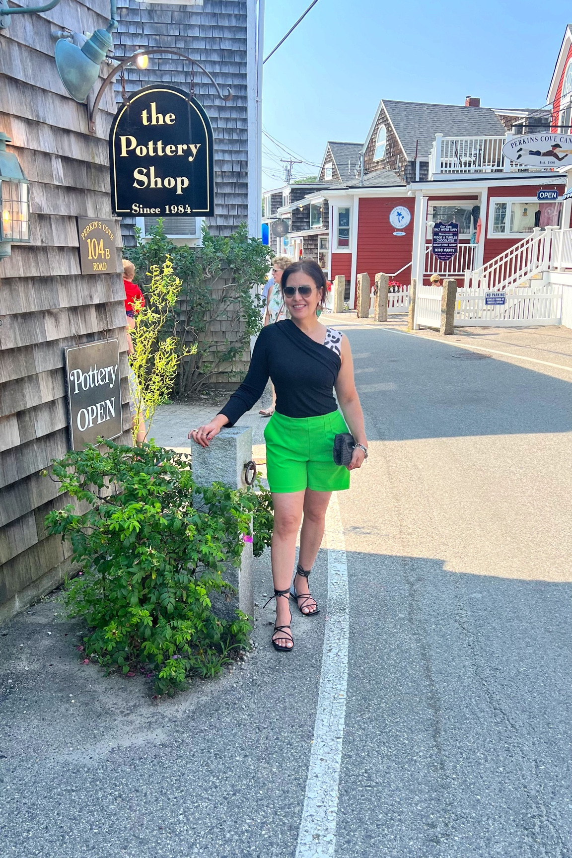 Things that wearing non-stop on my recently vacation! 
#vacation 

#LTKhome #LTKsalealert #LTKstyletip