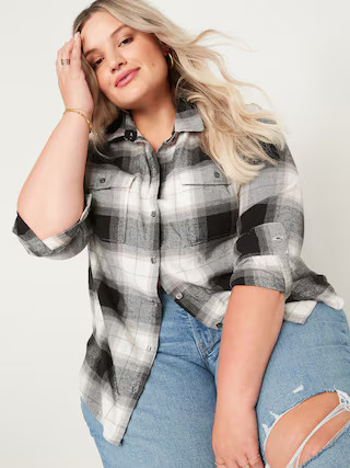 Oversized Plaid Flannel Boyfriend Tunic Shirt for Women | Old Navy (US)