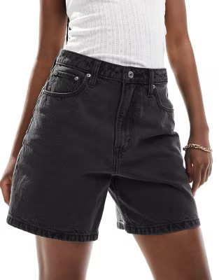 Abercrombie & Fitch Curve Love loose fit denim shorts in black | ASOS (Global)