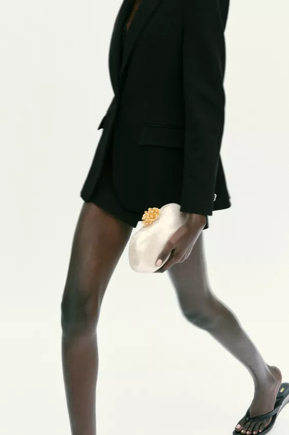 CLUTCH WITH METAL DETAIL | Zara UK