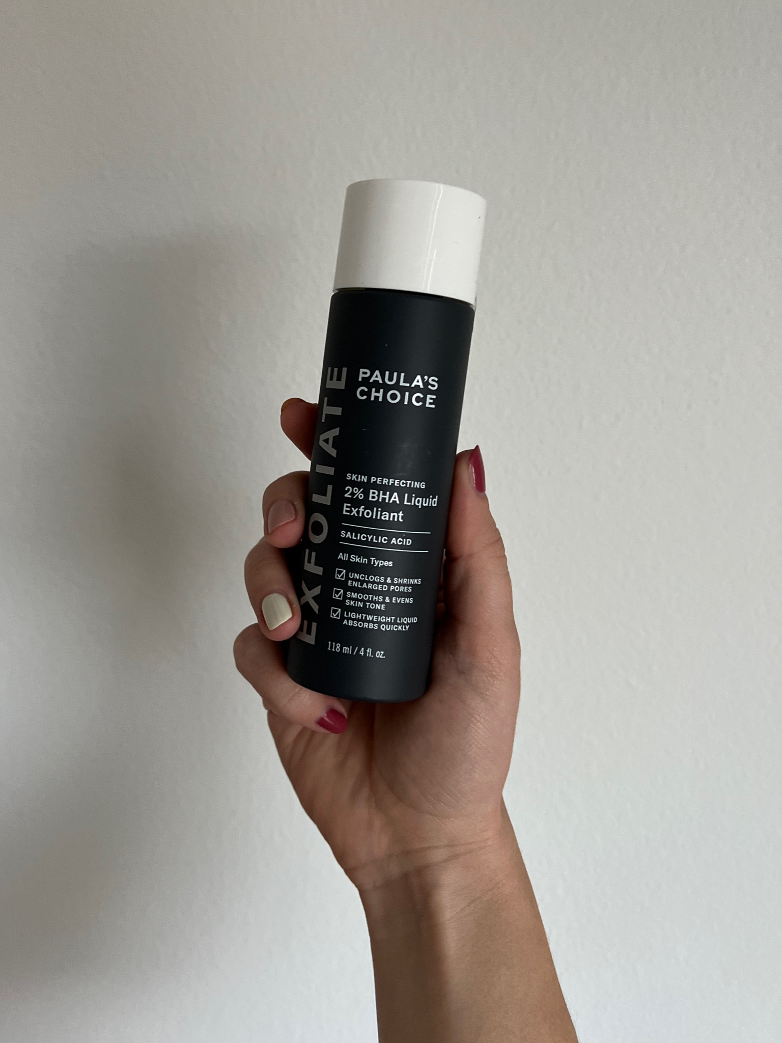 A BHA chemical exfoliant that works wonders to clear out pores and control sebum production 🧖🏻‍♀️

#LTKbeauty