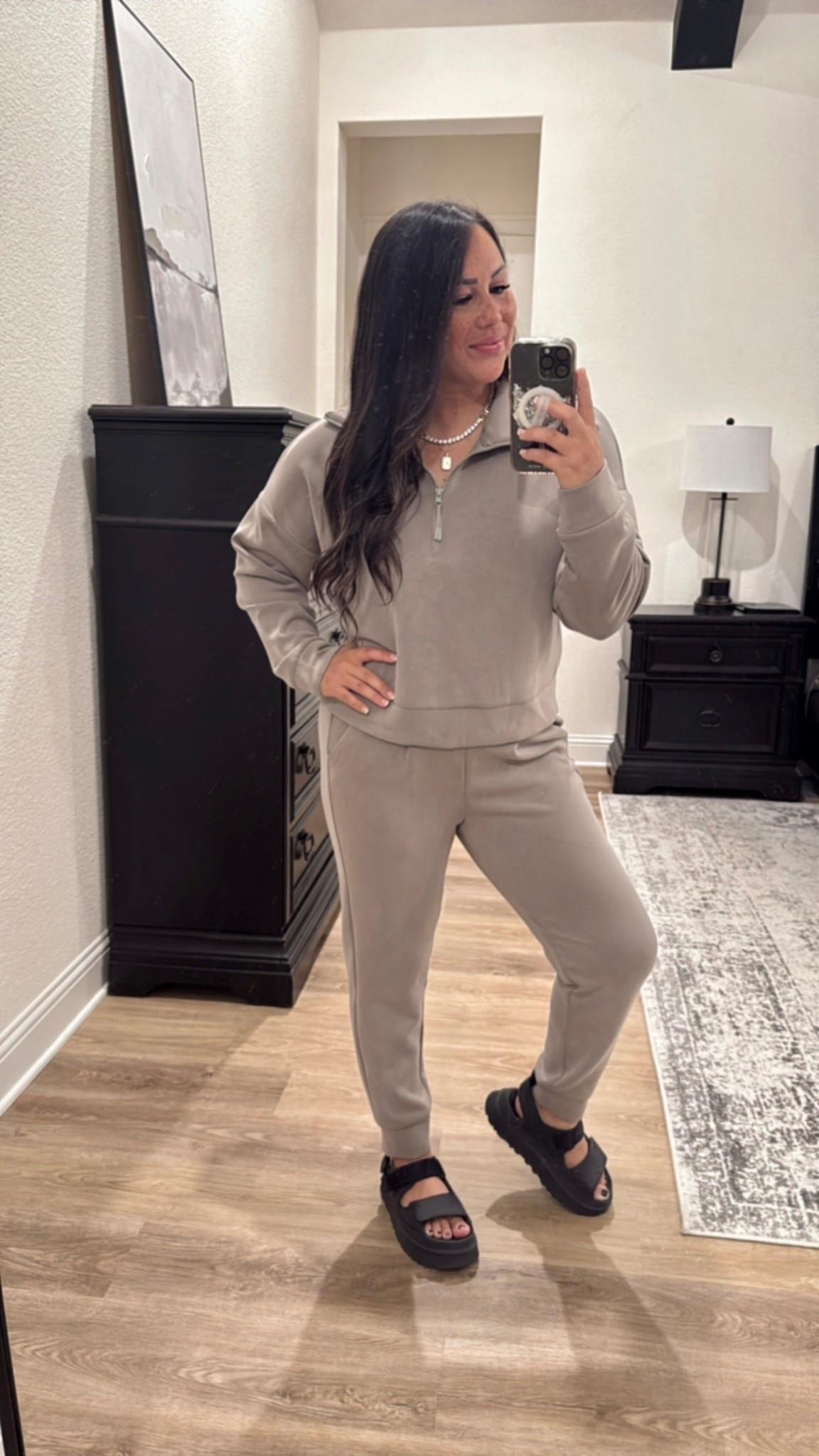 Such a great softstreme dupe! $19 for the top and $19 for the bottom! Comes in 4 colors! So comfy and soft! 

#LTKSaleAlert #LTKActive #LTKTravel