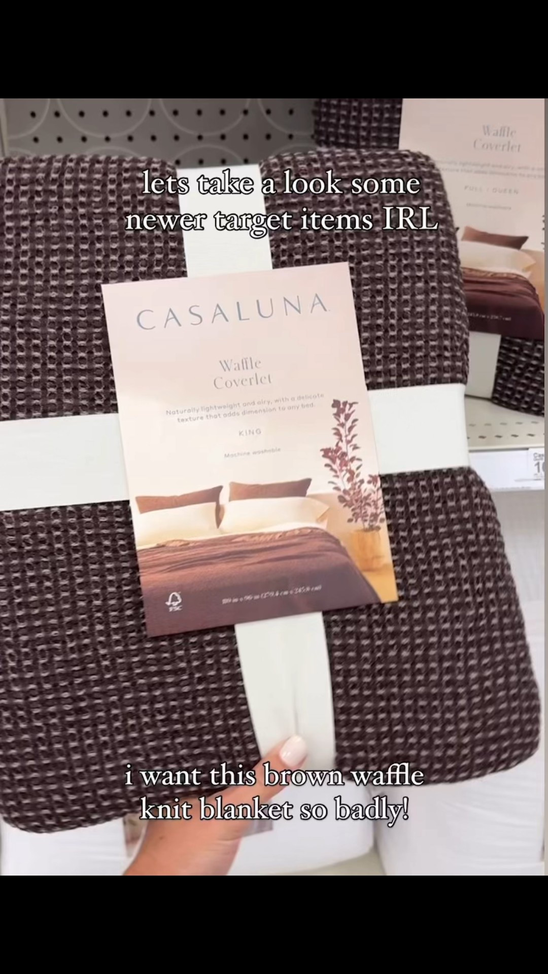 a look at some new items at target!! 

my favorites are the brown waffle blanket, brown velvet ottoman, and the fall wreath w pretty ribbon!!

#studiomcgee #thresholdxstudiomcgee

#LTKHome #LTKSeasonal