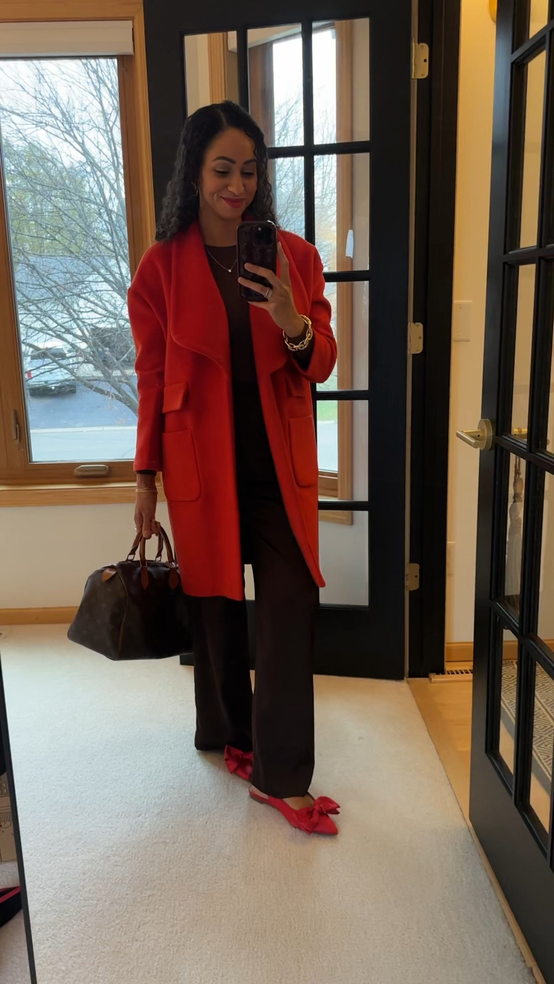Headed to an event in Minneapolis for female entrepreneurs. I get to do this once a month and it always gives me so much inspiration and motivation. I love being able to connect with other women who are also building businesses and creating an impact. 

This color combo is trending for fall/winter and I am here for it. It’s the comfy chocolate brown pants and the red bow shoes for me 😍❤️🤎. Let me know in the comments if you’re feelin the chocolate brown and red trend. 

#LTKHoliday #LTKWorkwear #LTKWatchNow