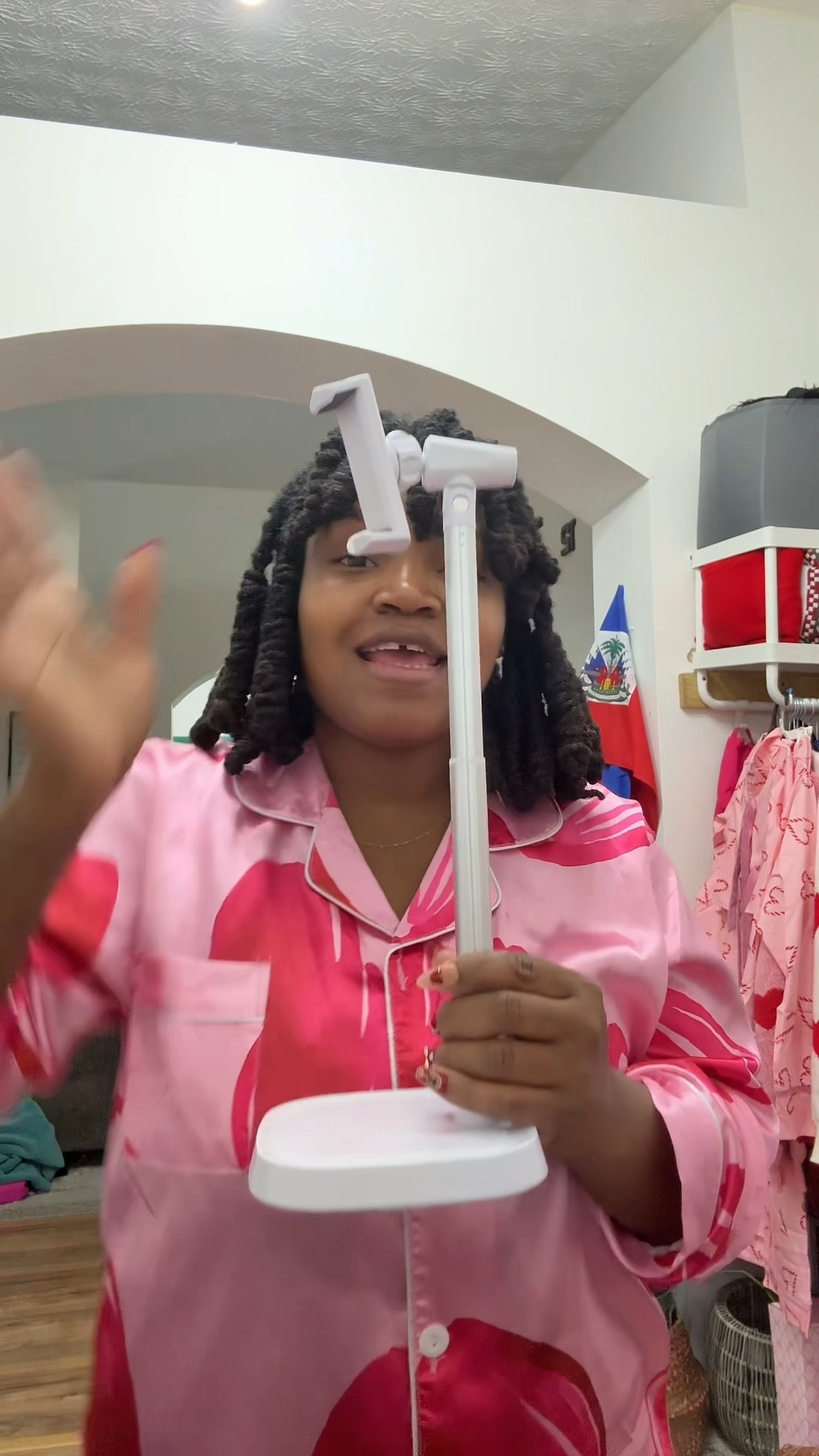 I create a whole lot of content ALL over the house, so having a phone stand in every room is honestly a non negotiable for me 😌

This mobile phone stand is PERFECT for my bathroom and my makeup station. It’s sturdy, adjustable, and makes filming skincare, makeup, GRWM, and quick check ins sooo easy without trying to prop my phone up on random things.

If you’re a content creator, work from home, or just love hands free moments, this is one of those small tools that makes a BIG difference.

#ContentCreatorTools #CreatorEssentials #PhoneStand #FilmingSetup #WorkFromHomeLife #MakeupStation #BathroomContent #LTKFinds #LTKCreator #EverydayEssentials

#LTKstorytime #LTKdayinmylife #LTKgrwm