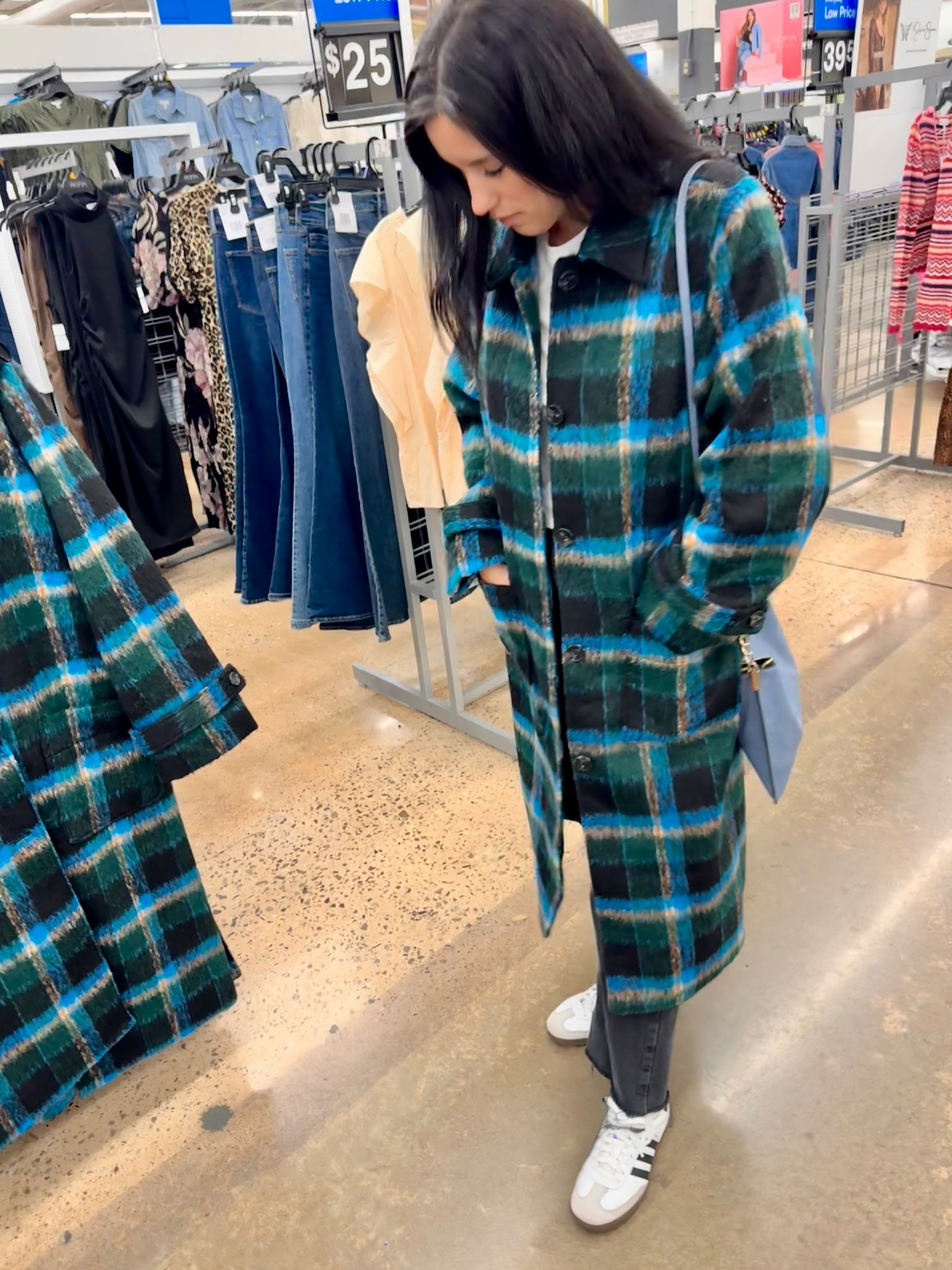 Had to try on this cute coat while shopping in Walmart. I loved the colors!

#LTKFindsUnder100 #LTKSeasonal