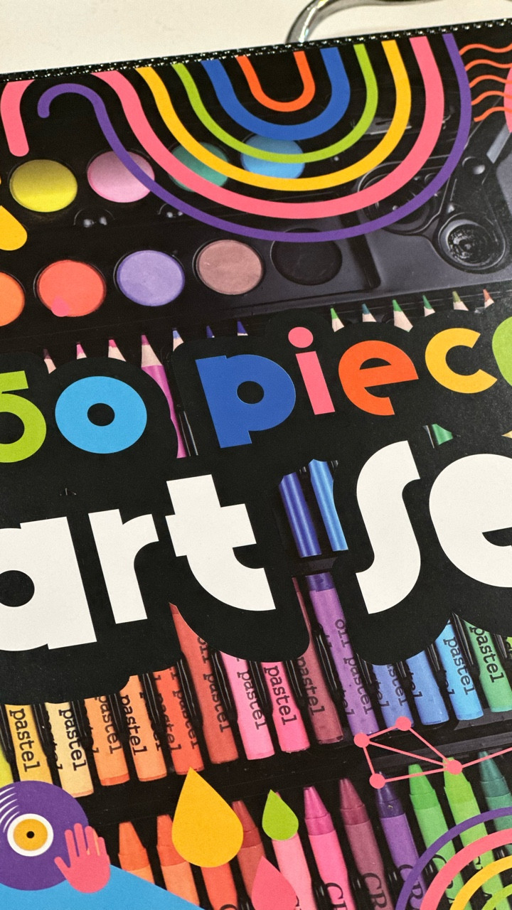 The perfect art set for anyone! My daughter loves to draw, what an amazing deal!
#giftsforkids #artset #drawing #giftidea

#LTKGiftGuide #LTKKids #LTKSaleAlert