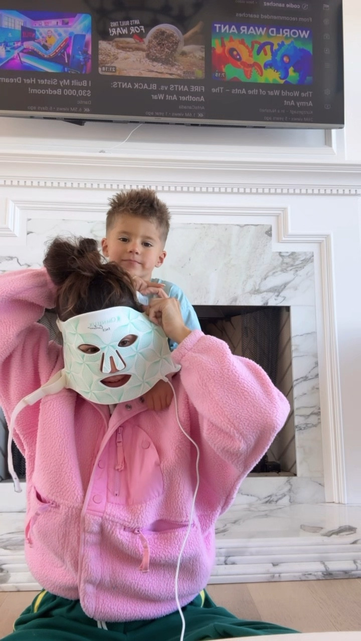 Love this @omnilux red light mask - would make an amazing gift!! Only need to use 10 min per day. Helps so much with discoloration & fine lines!

Gift for her, mom gift, sister gift, friend gift, red light mask, Omnilux 

#LTKmomlife #LTKGiftGuide #LTKBeauty