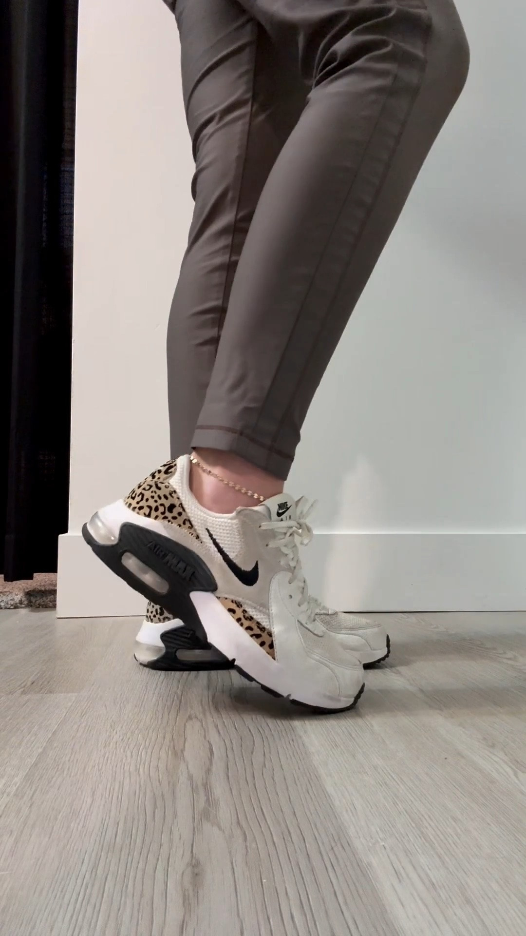 These are the cutest most comfortable shoes!! Long days on my feet are way better with these shoes! Grab yours!!

#LTKmomlife #LTKootd #LTKActive