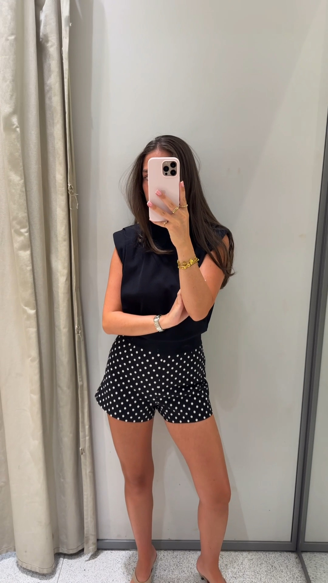Chic outfit - date night - summer outfit - styling - summer - polka dot shorts - fashion

#LTKsummer #LTKuk #LTKstyletip