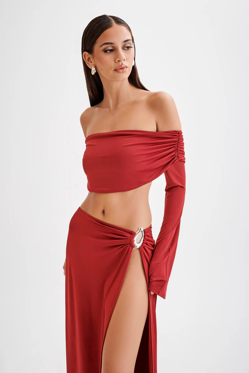 Camryn Slinky Off Shoulder Crop Top - Cherry Red | MESHKI US