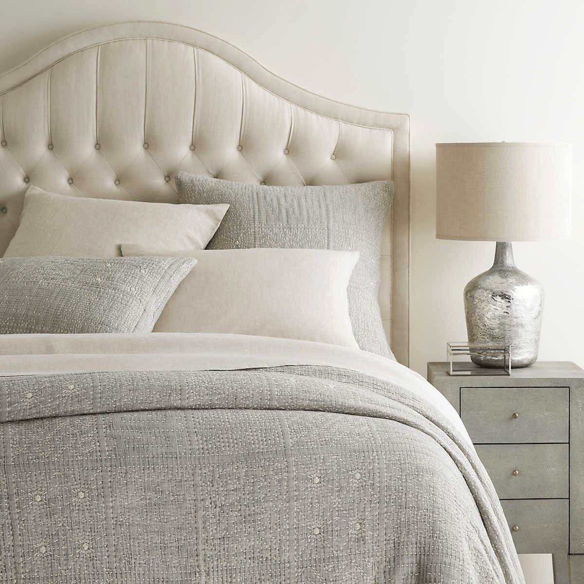 Elsa Grey Matelassé Coverlet | Annie Selke