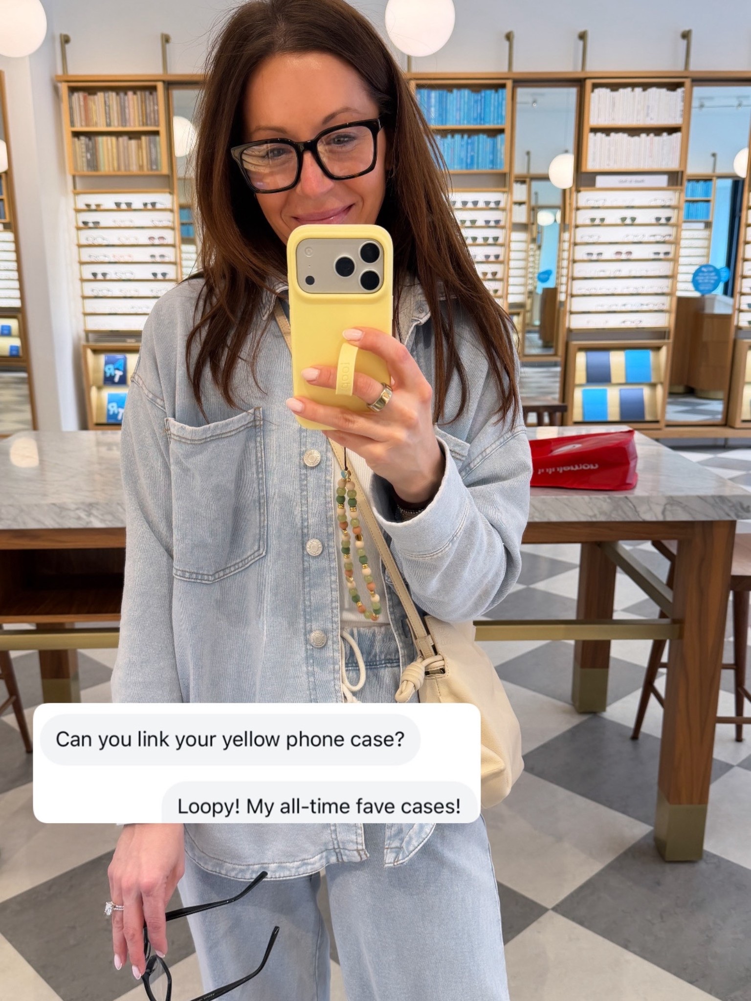 My OG phone case. By far the most comfortable for holding/working on my phone. In love with yellow for spring/summer. And the new wristlet options are so pretty! 