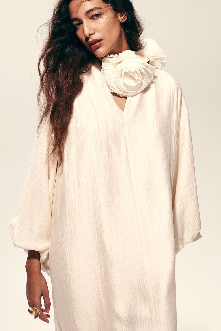 Crêpe maxi dress | H&M (UK, MY, IN, SG, PH, TW, HK)