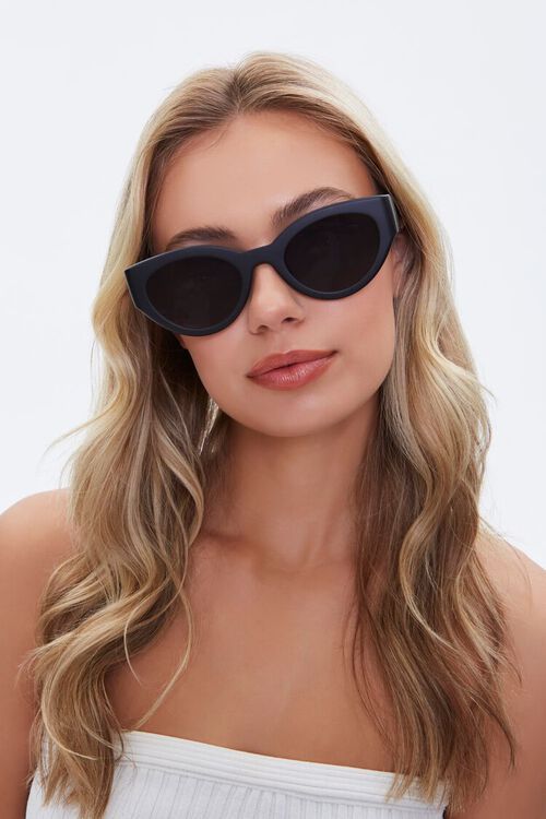 Oval Tinted Sunglasses | Forever 21 (US)