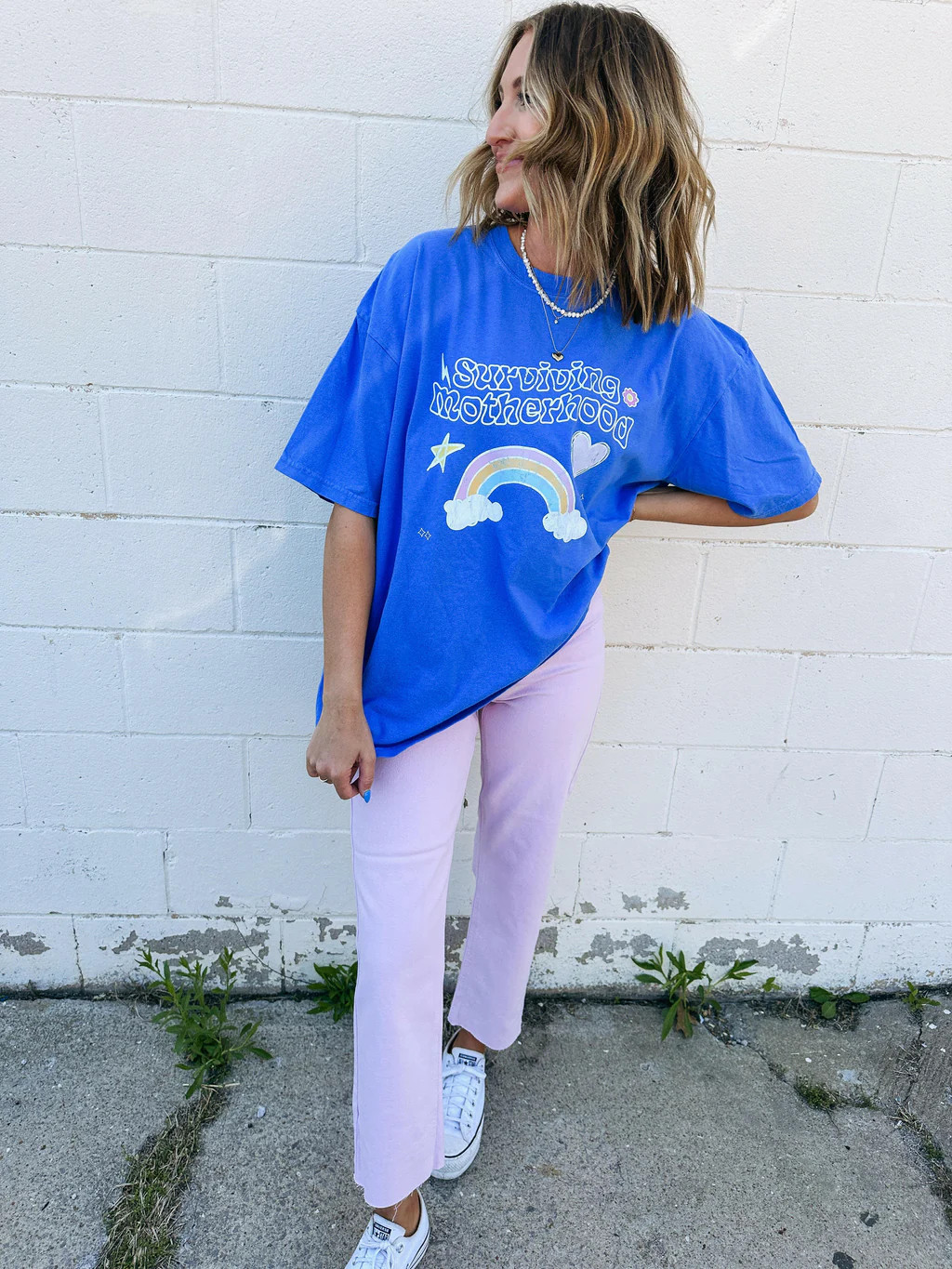 surviving motherhood graphic tee | Etta & East
