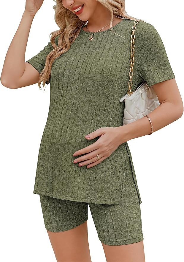 Ekouaer Maternity Sets 2 Piece Outfits Ribbed Knit Short Sleeve Shirts and Biker Shorts Pregnancy... | Amazon (US)
