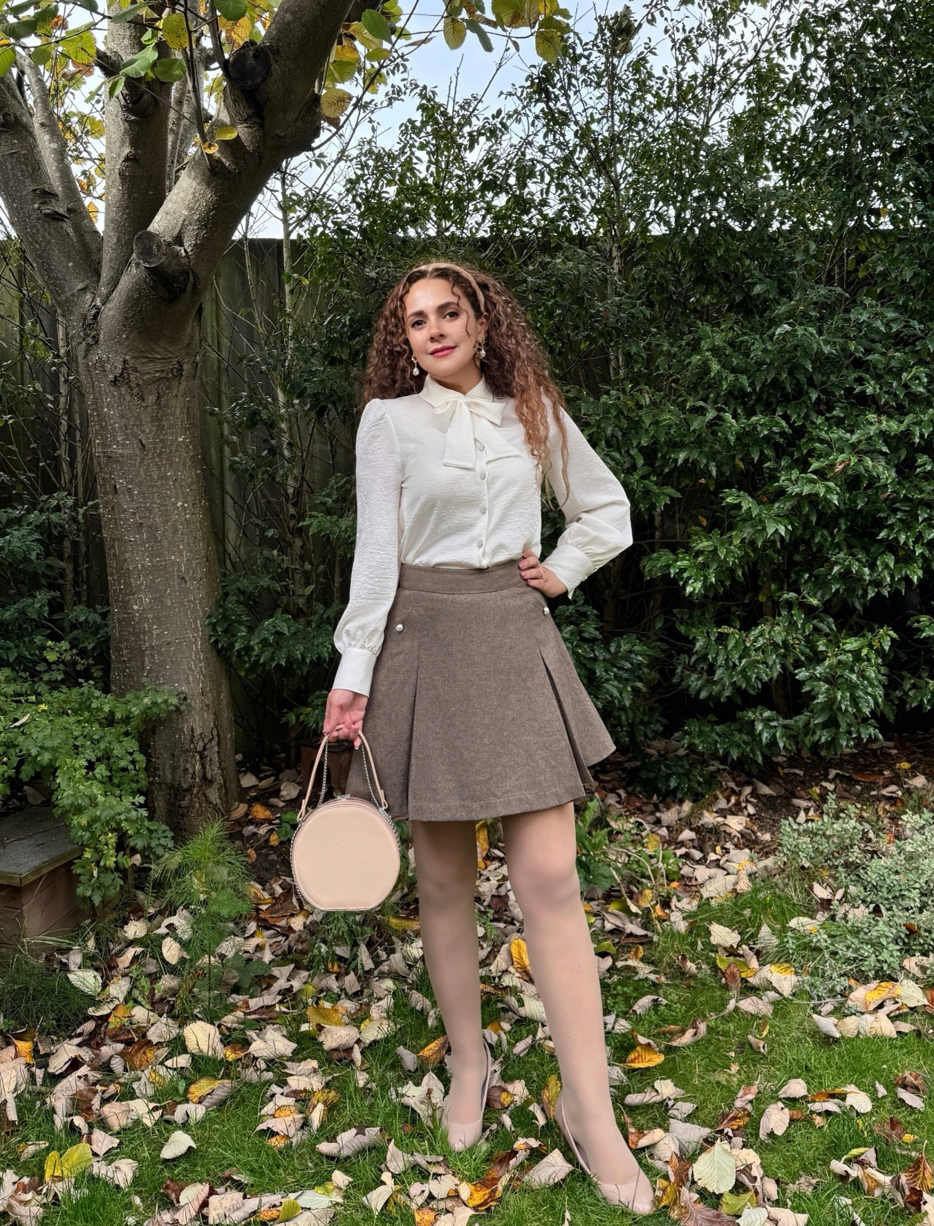 An early autumn look with a touch of vintage 🥰🤎🤍🍁

🏷
#femininestyle #elegantfashion #classicfashion#elevateyourstyle #ukfashionblogger#outfitinspo #fashioninspiration#styleinspo #stylingtips #fashiondiary#oldmoneystyle #oldmoneyfashion#oldhollywoodglamour #AutumnVibes#autumnoutfit #autumnfashion#autumnoutfitideas #FallOutfits#StyleTransition#vintagevibes #modernprincess #parisianvibes#dreamyaesthetic #flossybyfreddy #ChicStyle#FallFashion #CoordinatedSet #OOTD#oldmoneyoutfits
 
🗝
Feminine fashion, classy lady, classy look, elegant outfit, long hair, modern romance, old money aesthetic, Parisian style, Pinterest girl, 2025 outfit ideas, outfit inspo, explore page, explore, fashion lover, happy, classic outfit inspo 
 
feminine style, outfit inspiration, skirts and dresses, girly style, classic outfit, elegant style, sophisticated outfit, French inspired style, neutral outfit, Blair Waldorf style, Parisian style, style tips, fashion hacks, how to dress well, wardrobe staples, investment pieces, Autumn outfit, how to wear, everyday outfit, cute outfit, style ideas, fashion tips, style advice, elevate your look, elevated style, old money style, preppy look, elegant Parisian inspired outfit, elevate outfit, early autumn look, fall outfit, autumn outfits, autumn look, Herbstoutfit, fall fashion inspiration, feminine outfit formula, style tip, timeless summer style, Parisian autumn outfit, autumn style tip, autumn outfit, autumn style tip, autumn looks, fall fashion inspiration, autumn fashion, autumn style, fall style, Flossy by Freddy 


#LTKuk #LTKeurope #LTKautumn