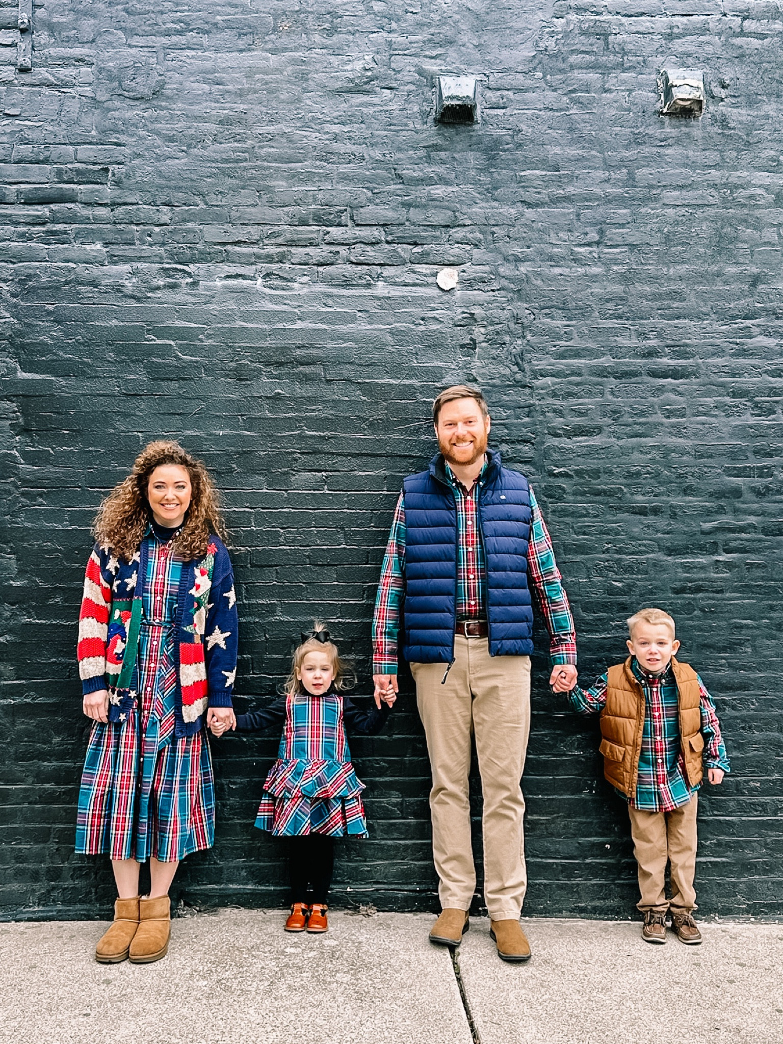 Matching family holiday outfits, j crew factory matching family plaid 

#LTKHoliday #LTKSeasonal #LTKFamily