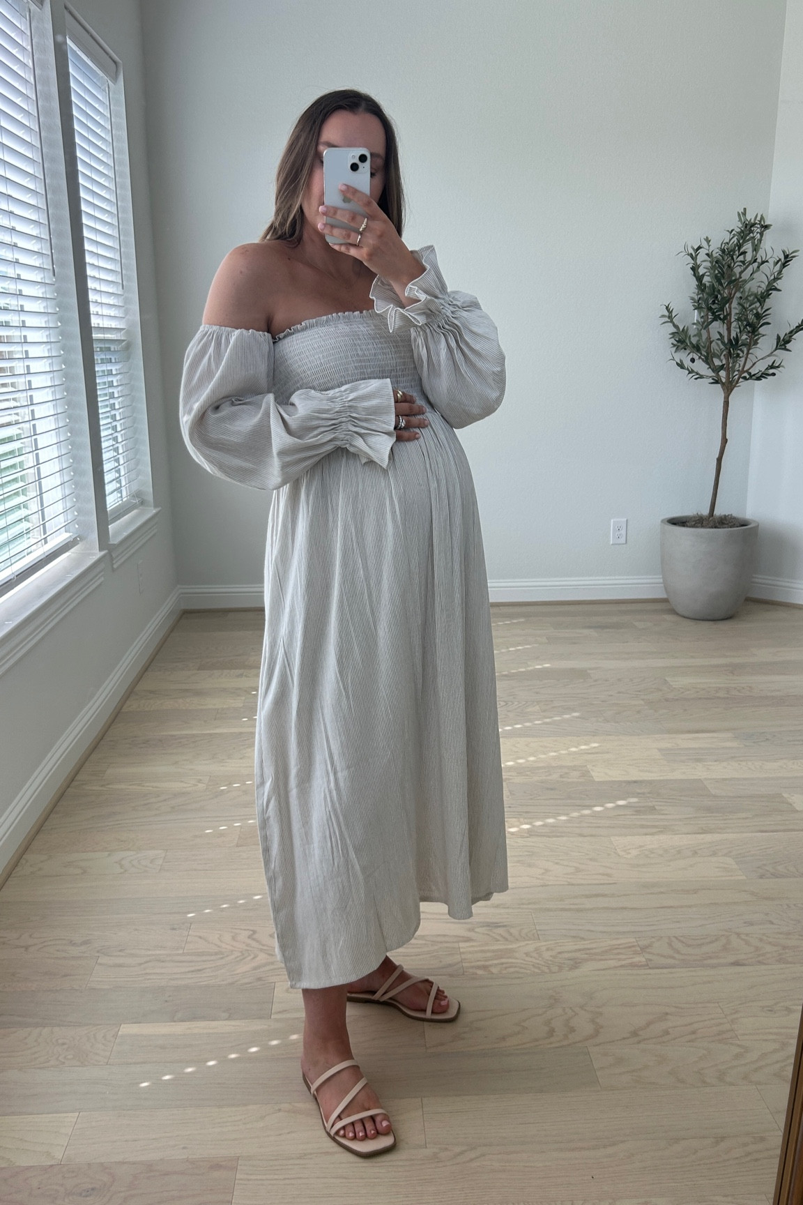 Dress I wore for maternity photos!! Sized up just one size 🫶🏼 code LINDSEYRESSLER to save 20% 🤍
.
.
.
Bump style, bump friendly, maternity photos, maternity dress, summer dress, bump friendly dress. 

#LTKStyleTip #LTKBump #LTKFindsUnder100