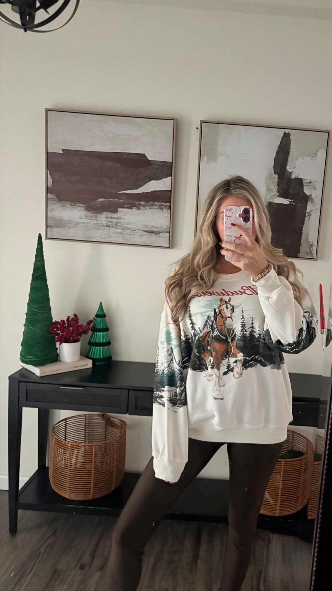 The cutest sweatshirt for $25! I love the Clydesdales for the holidays! 

#LTKTravel #LTKselfcare #LTKmomlife
