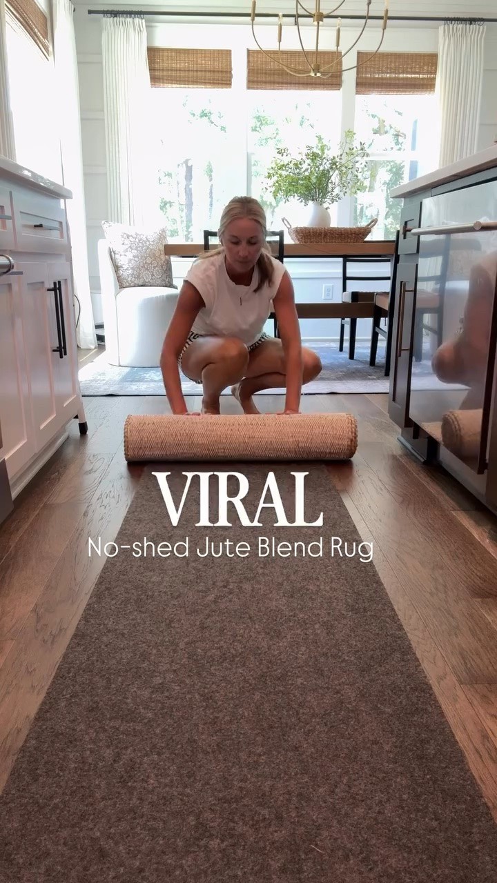 ✨VIRAL for a reason! Type SHOP 👇🏻 and I’ll send you the details 🔗

Sharing one of my best selling rugs! I love the warmth and texture it brings to any space, especially my kitchen! This one would also be perfect to layer under another rug for that modern organic look!

#homestyling #juterunner #juterug #modernorganichome