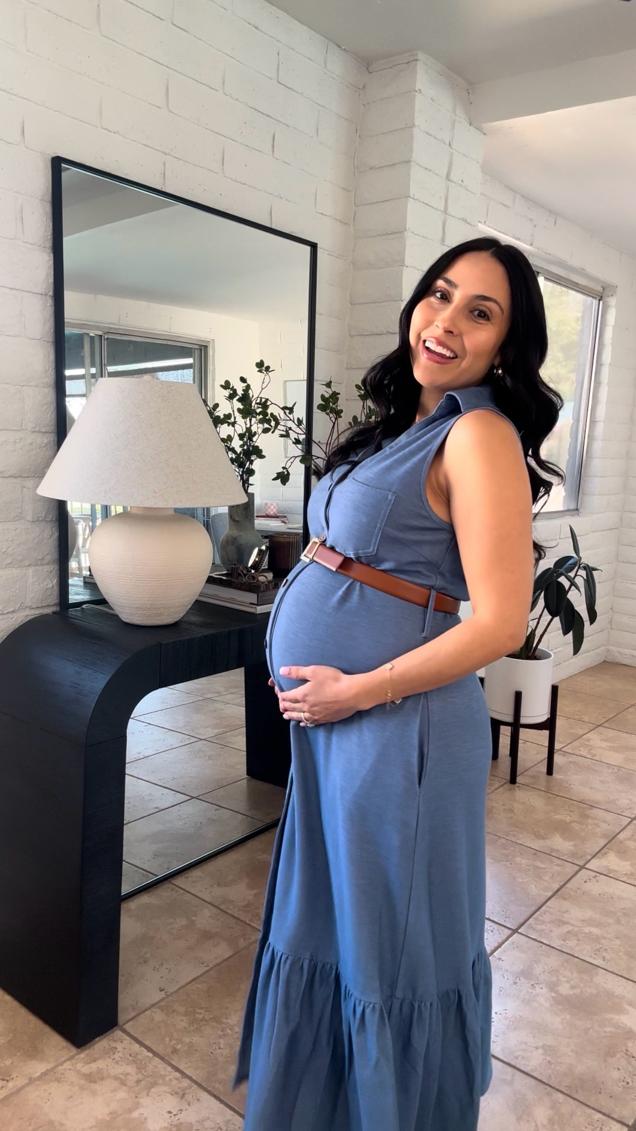 comfiest denim maternity dress 👖💙🦋



#LTKShoeCrush #LTKBump #LTKStyleTip