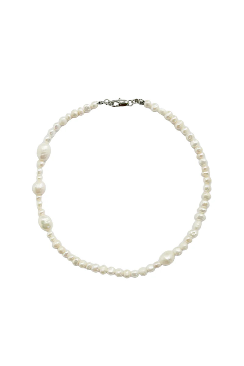 CRUISIE PEARL NECKLACE | Aethera | CULT MIA | CULT MIA UK LTD