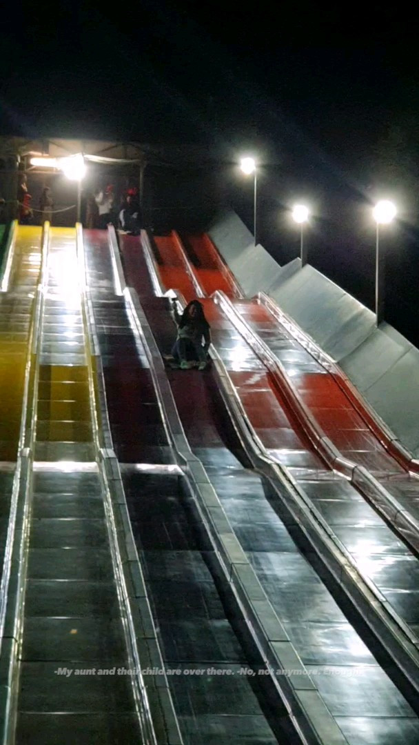 I wonder when I would be able to slide in a giant slide, again! 🩵

#LTKtravel #LTKmidsize #LTKfitness