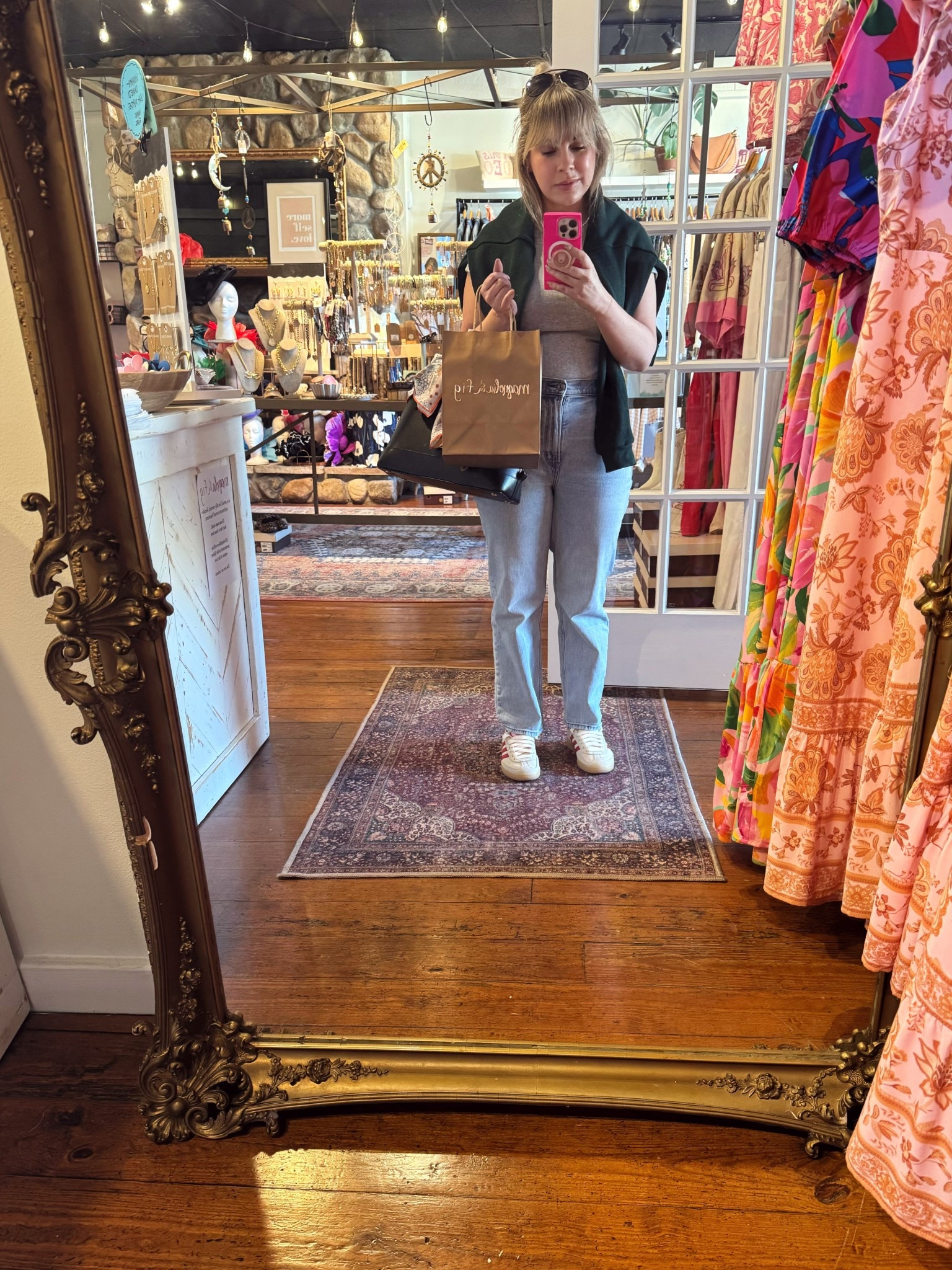 Weekend outfit 

@adidas @abercrombie @gapstyle 

#LTKdayinmylife #LTKPetite #LTKSpringSale