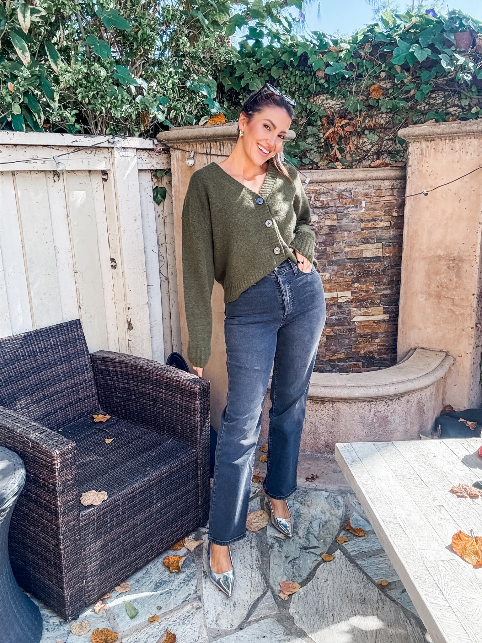 Size S cardigan. Size 29 jeans 

#LTKSeasonal #LTKShoeCrush #LTKFindsUnder50