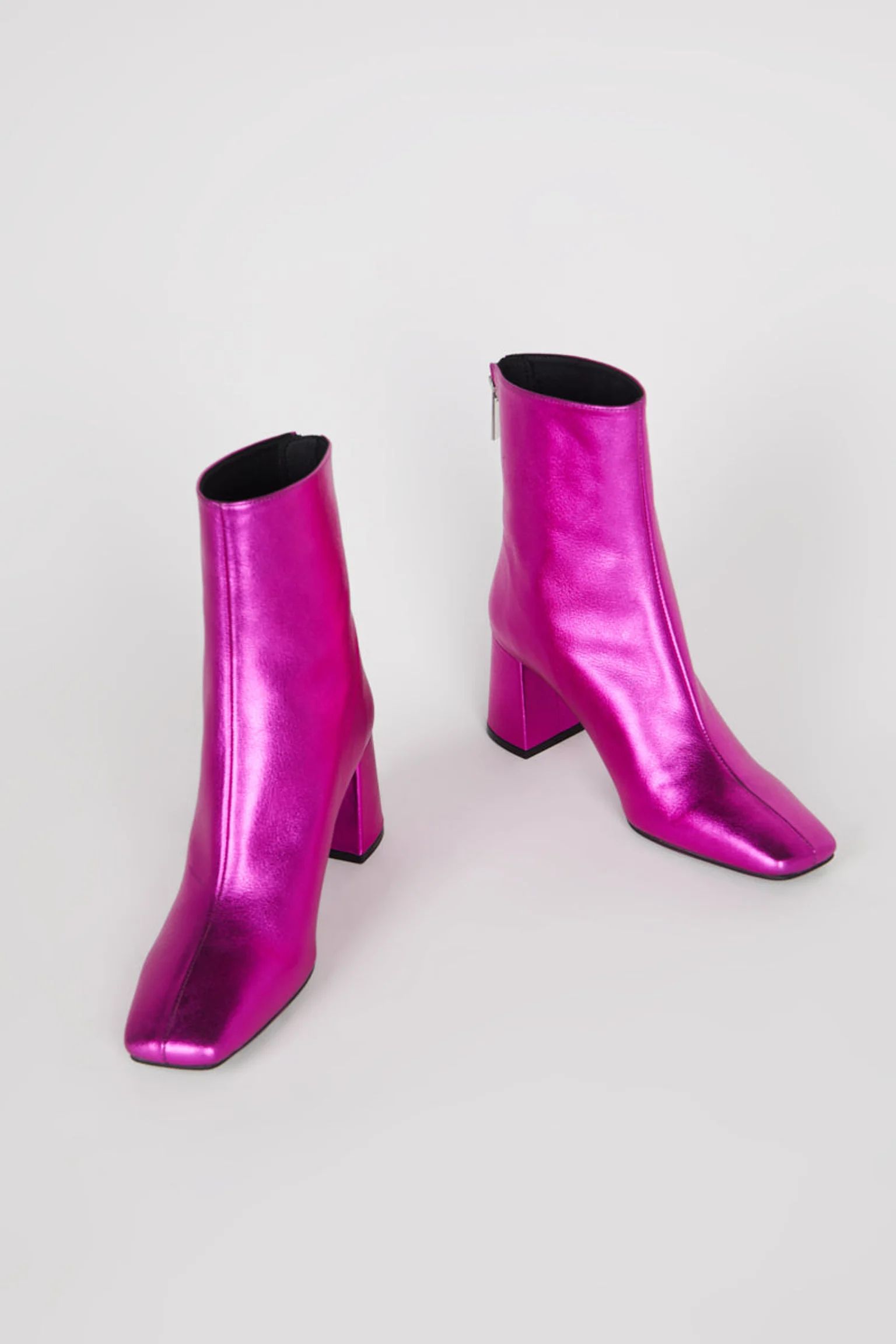 Intentionally Blank Tabatha Heeled Boot Raspberry Flip | Verishop