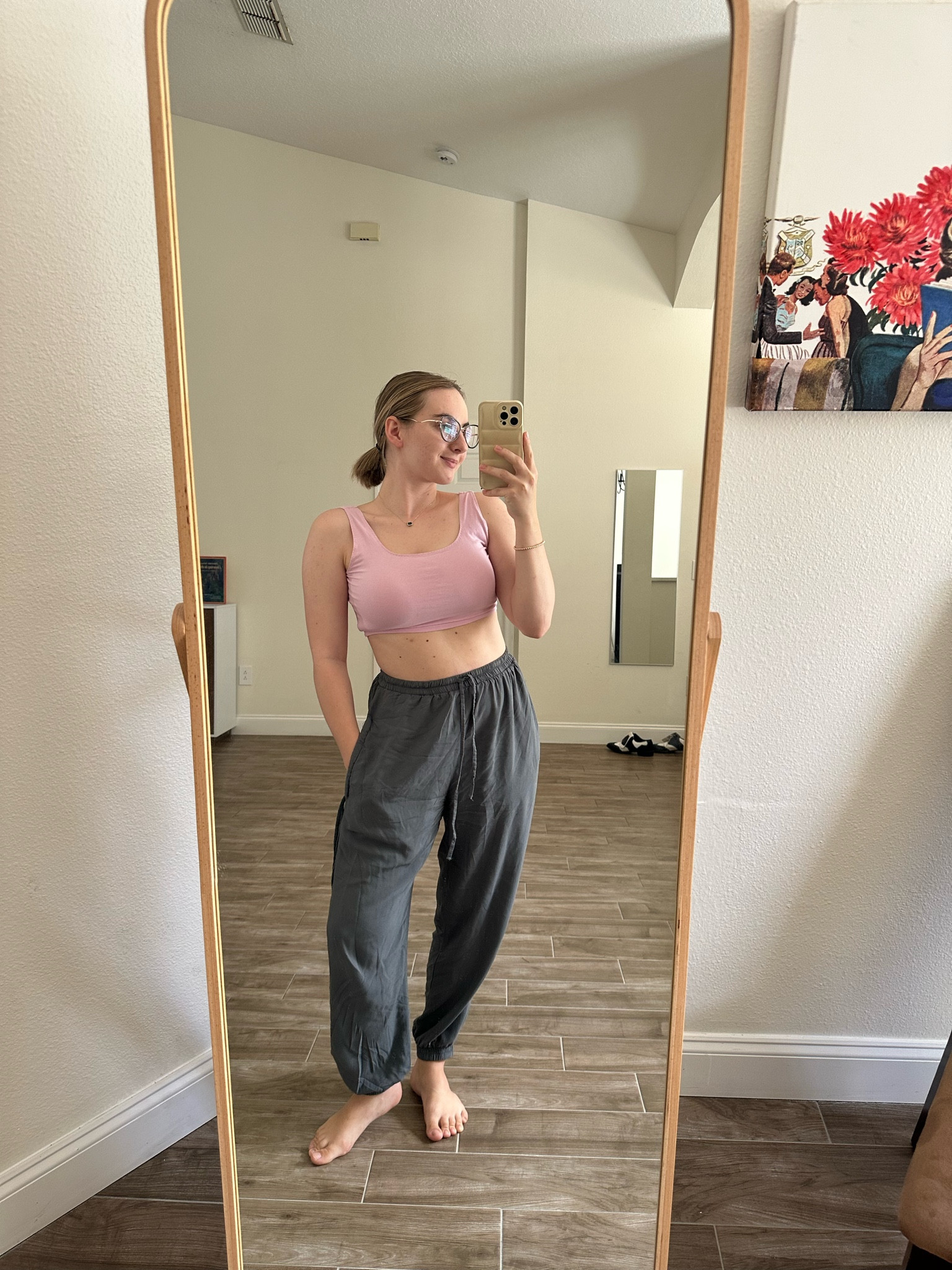 My so comfy joggers✨

#LTKFindsUnder100 #LTKActive #LTKSaleAlert