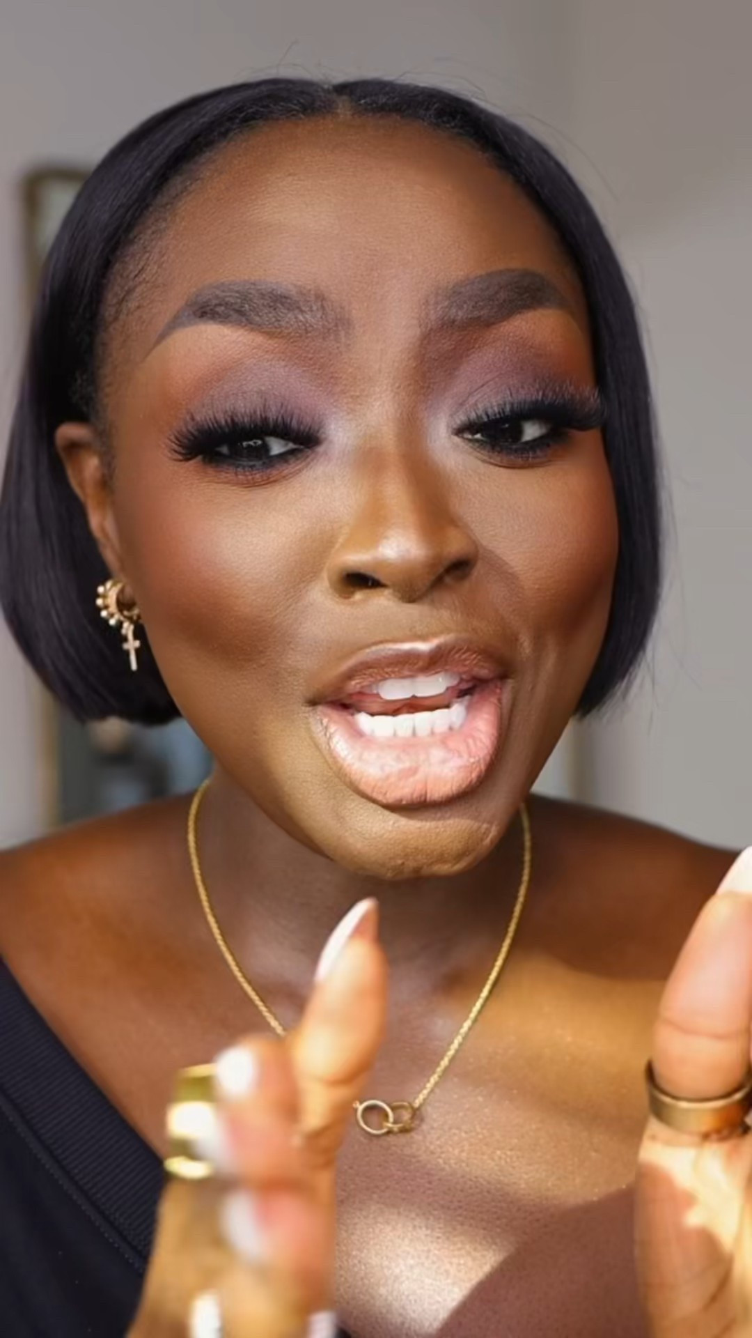 Yea… she is no longer fighting 🤌🏾🤏🏾 Full YouTube video on lessons learned in my 30s is linked is in my bio. #WomenInTheir40s #LifeLessons #Advice #relationships