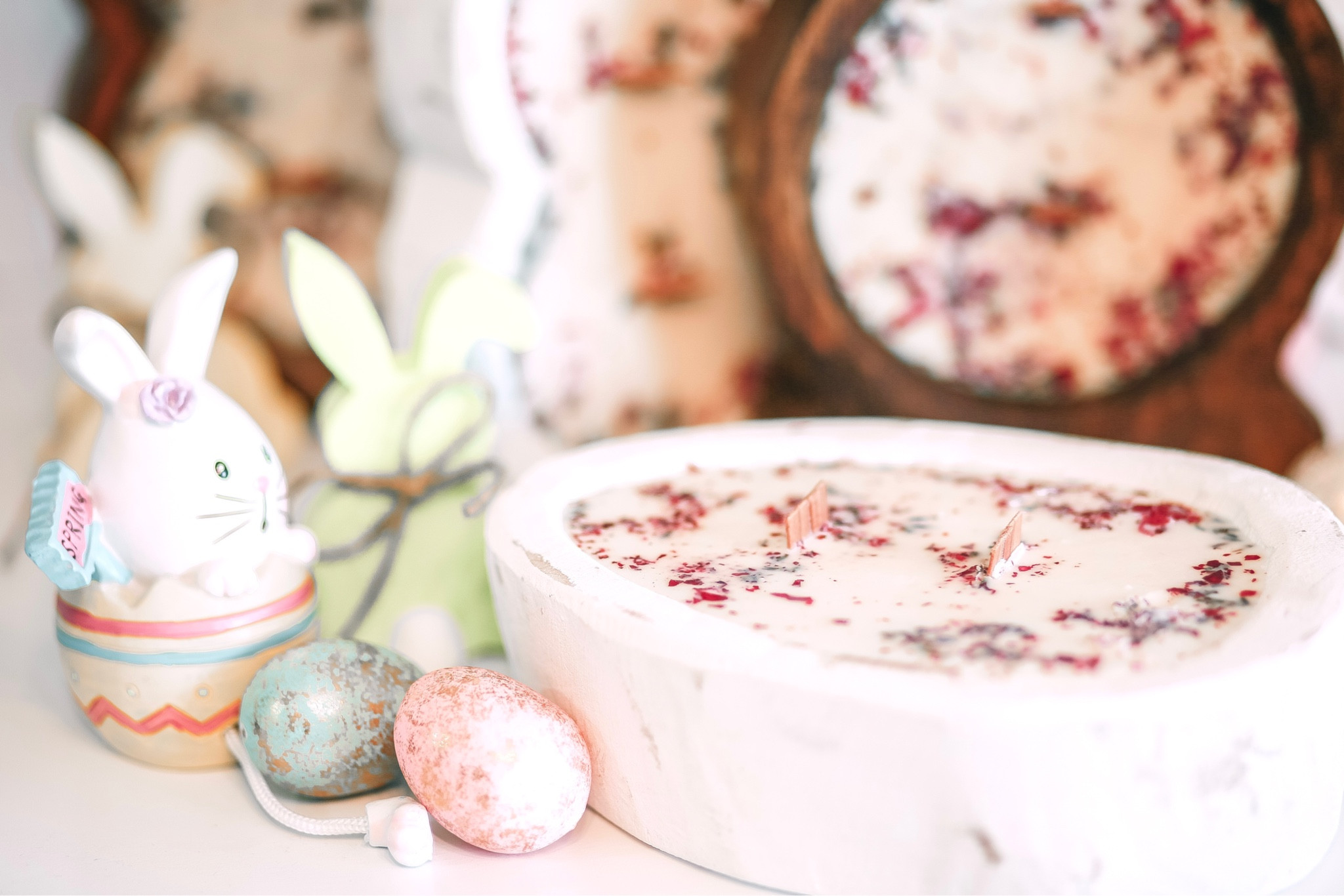 I’m obsessssed with these candles from a mama owned shop! DC: brittany10 

#LTKfindsunder50 #LTKsalealert #LTKSeasonal