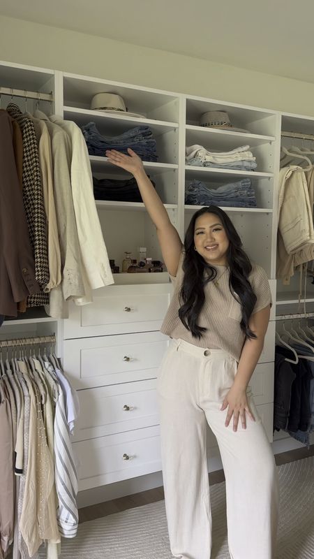 Organize with me ✨ Guest Bedroom Makeover Part 2! So @tydiclosets installed this beautiful closet system in our guest bedroom and now it’s time to fill it! Nothing is better than seeing my clothes and accessories so beautifully organized 🥲🥲 It’s crazy what Tydi can come up with to make a space functional and tailored for you. They even brought me those white velvet trays! 🤍 use code NICKIE10 for a discount on your own custom closet!! 
—

Closet remodel, closet makeover, closet organization, organize with me, organized closet, cloffice, closet office, custom closet, closet design #tydiclosetsdallas organized, tidy home, clean, spring cleaning, home organization, guest bedroom, cleaning hack

#LTKhome #LTKitbag #LTKmidsize