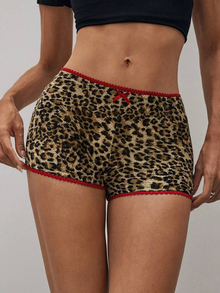 SHEIN Aloruh Women Lace Contrast Trim Decorative Hem Leopard Print Low Waist Shorts | SHEIN
