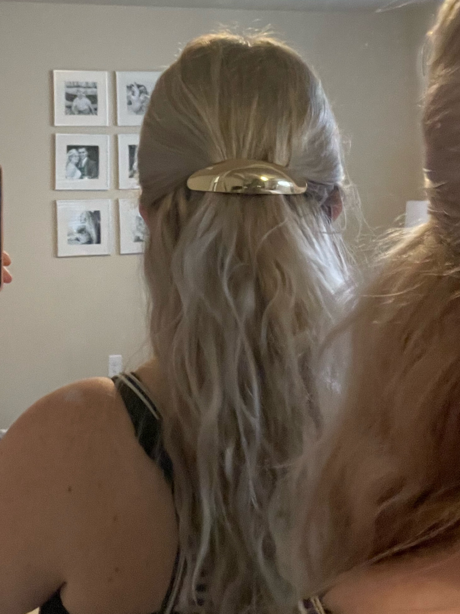 Another of my gold barrette from the gold barrette variety pack 

#LTKBeauty #LTKxPrimeDay #LTKStyleTip