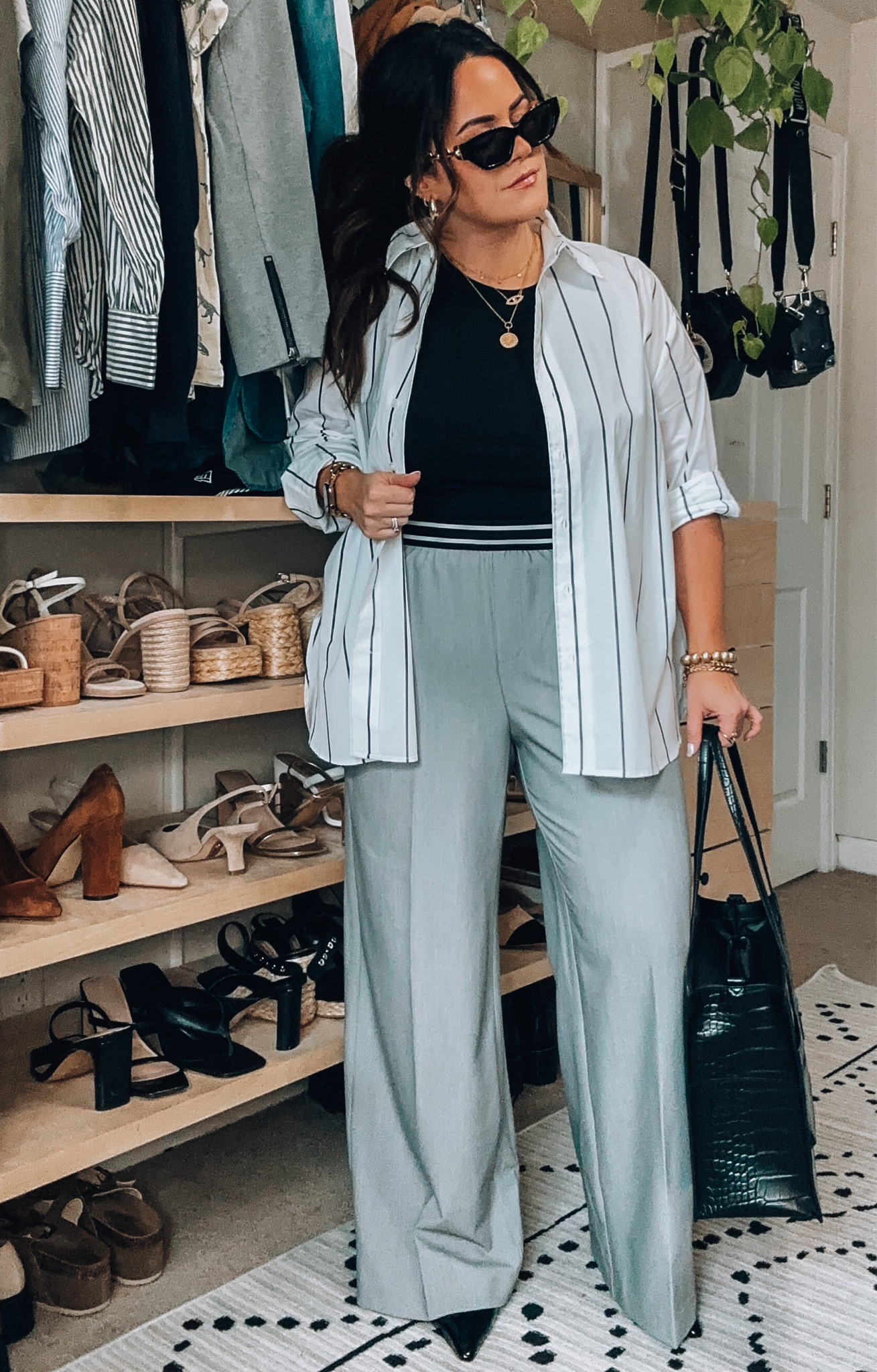 Midsize workwear- fall officeoutfit inspo 
Tank (size 10/12)
Wide leg pant size 14 

#LTKstyletip #LTKmidsize #LTKcurves