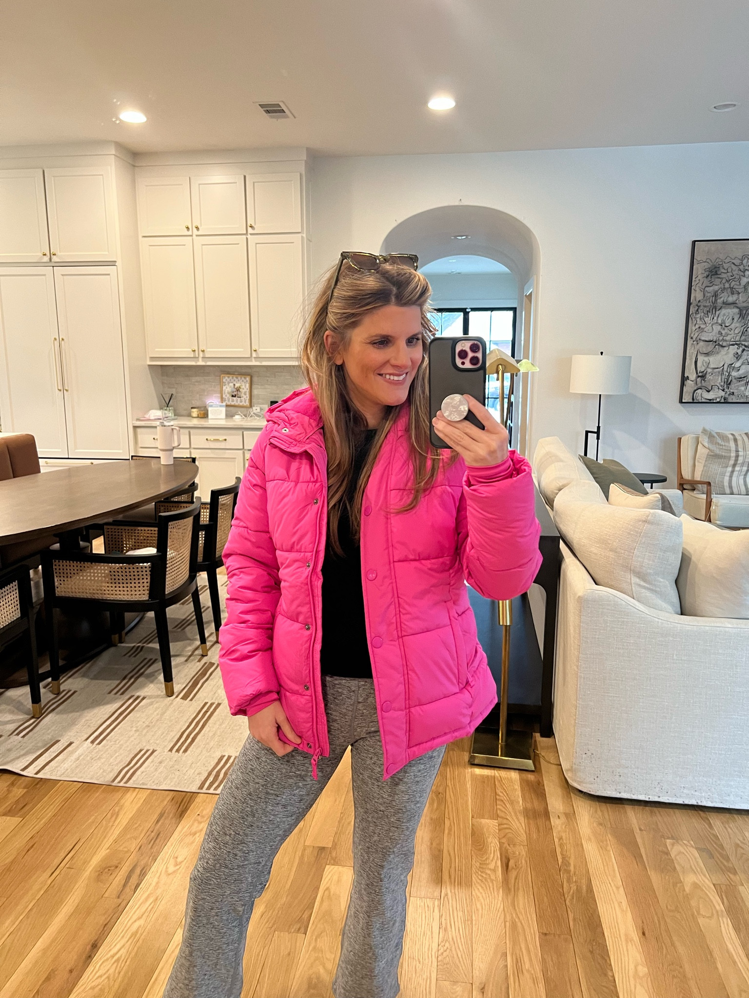 Cold weather bright colored jacket from Amazon. 

Jacket - Amazon (S)
Tee - Skims (S)
Pants - Vuori (XS)
Sunglasses - Chimi