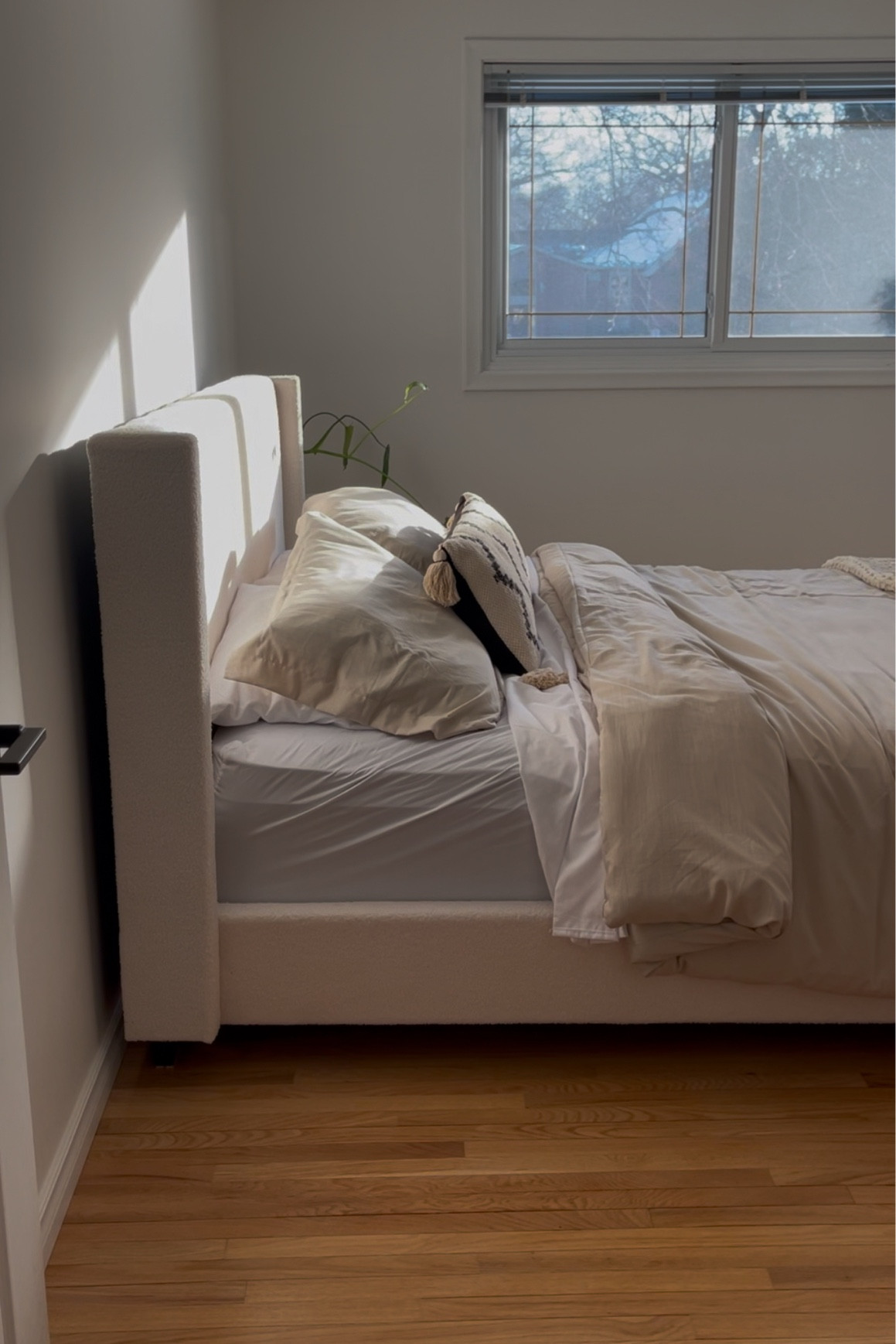 Simple, Neutral, Minimal Guest Bedroom 

Boucle upholstered bed, viral sheets, Amazon bedding, affordable guest bedroom, neutral bedroom Inspo, boujee on a budget, pretty and practical 

#LTKOver40 #LTKHome #LTKSaleAlert